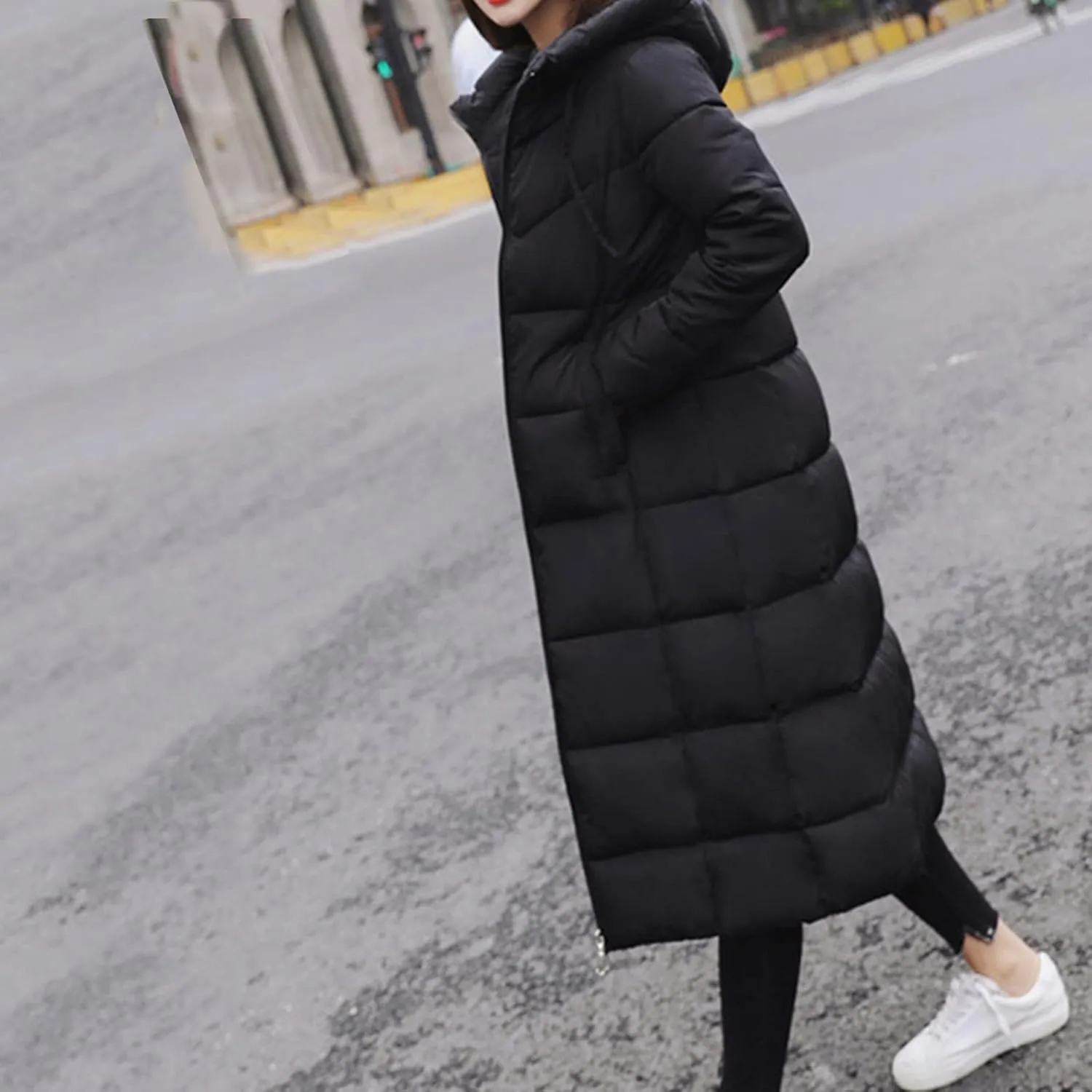 Womens Long Puffer Coat Packable Down Coat Ultralight Parkas Jacket Oversized Zip Up Winter Hooded Insulated Coat